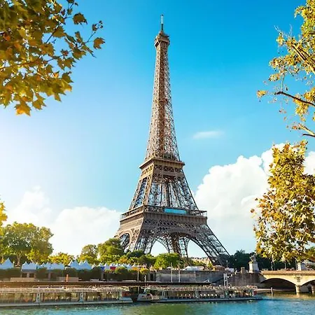 Holiday home Cosy House - & Paris - Near Train Bussy-Saint-Georges