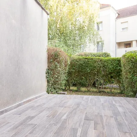 Holiday home Cosy House - & Paris - Near Train Bussy-Saint-Georges